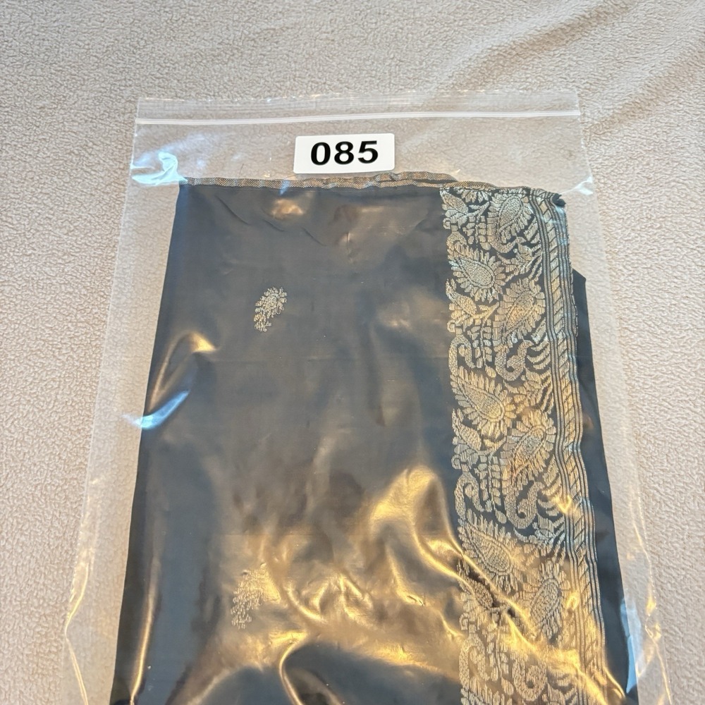 Royal Silk Scarf Black Silk With Gold Metallic Motif And Trim Elegant Art Lux - Picture 12 of 12